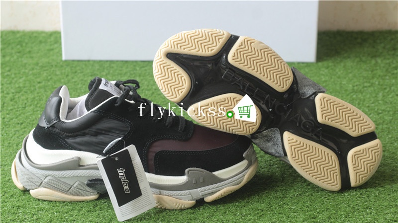 balenciaga triple s homme bordeaux